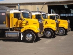 Top Reasons to Choose Earthmovers for Bulk Material Transport
