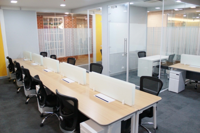 Starting Up in India: Your Guide to Becoming an Entrepreneur and How Coworking Spaces Can Help You Win