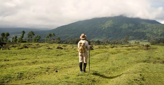 Best Clothes to Wear for Gorilla Tracking Rwanda