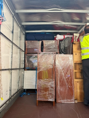 Reliable Gold Coast Removal Companies Today | Xmovers