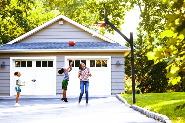 10 Surprising Reasons Your Garage Door Won’t Open