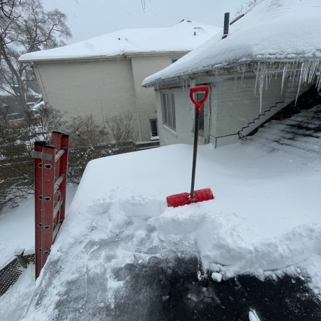 Choose the Right Snow Removal on Roof Companies to Protect Your Home