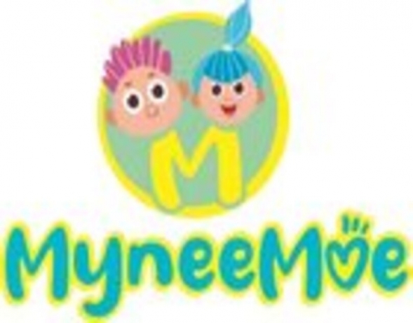 Why Does My Lunch Box Smell Even After Washing It? — A MyneeMoe Real Talk Edition