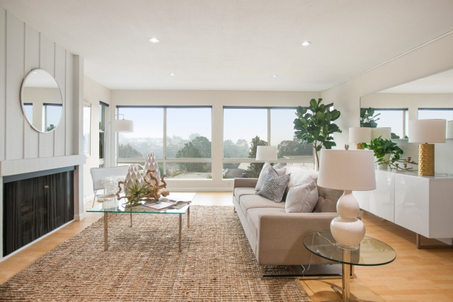 Using Real Estate Photography to Maximize Property Value in Orange County