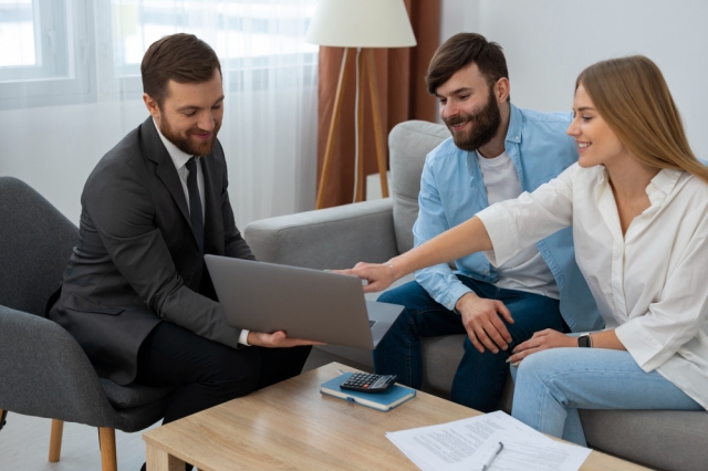 Do I Need a Family Lawyer in Toronto? 7 Signs You Should Hire One Now