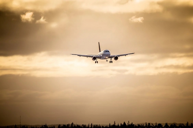 How do I talk to a live person at Air France? Call Us