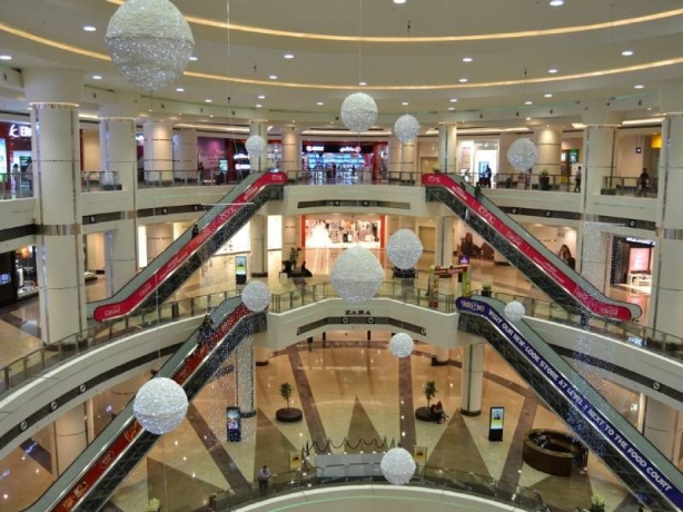 Mall Activations in UAE: Captivating Consumers in the Heart of Retail