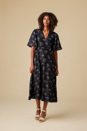 Maxi Dresses for Women Summer: The Ultimate Guide to Staying Cool and Stylish