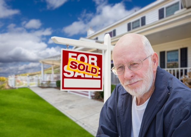 elderly man sell house by owner