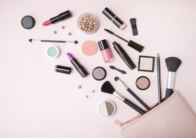 Global Beauty Supply Stores Market Size, Trends, and Growth Forecast 2025-2032