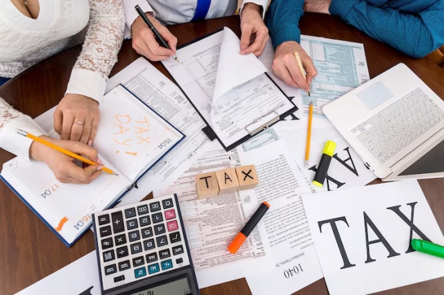 Top 6 Benefits of Hiring Income Tax Consultancy Services