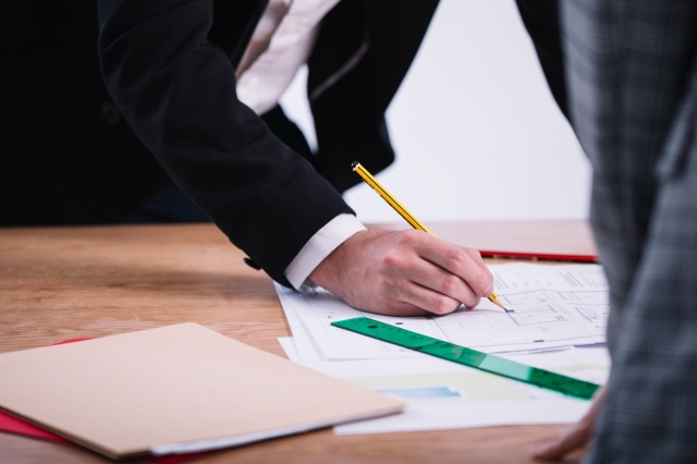 Corporate Contract Drafting: Establishing Business Relationship Strength