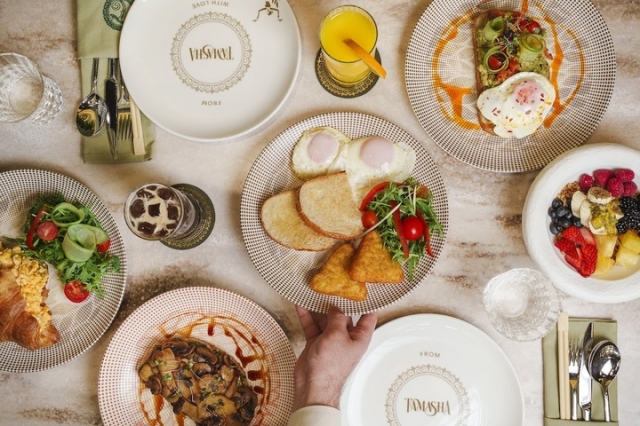 Experience the Best Restaurant in Dubai for Flavors, Vibes & Hospitality
