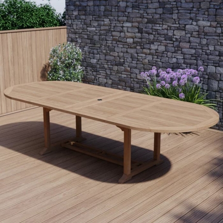 Ausziehbarer Gartentisch 300 cm – für große Feiern