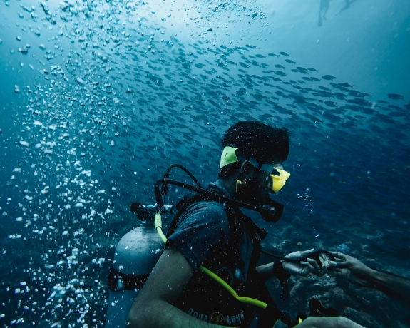 Is Scuba Diving Safe for Kids? A Parent’s Guide 