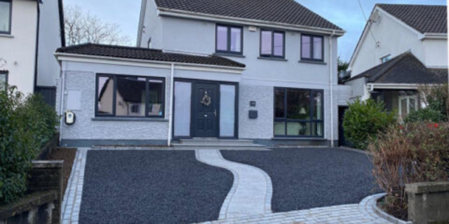 Choosing the Right Driveway: Why Tarmac Driveways in Dublin Are a Top Choice