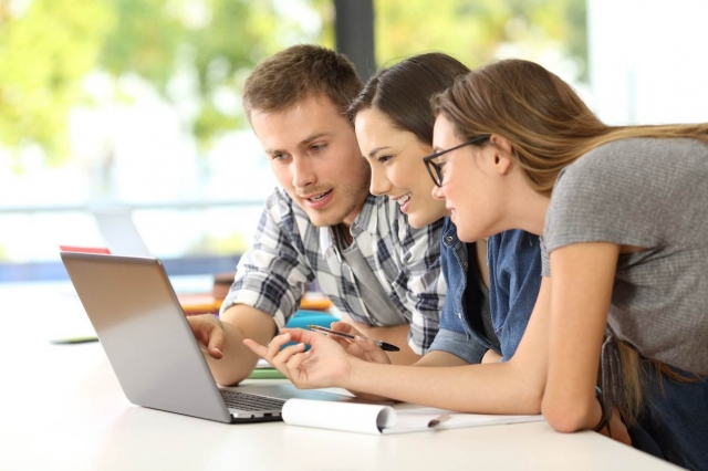 Work from Home vs. Work from Office: Unveiling the Ultimate Productivity Showdown
