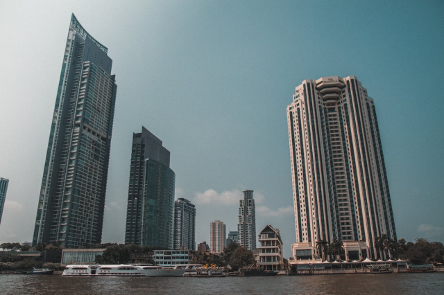 Top 10 Must-Visit Places in Bangkok