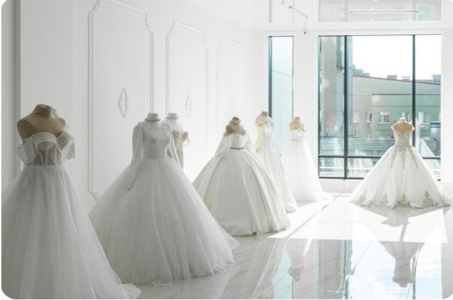 Wedding Shops Denver: A Bride’s Guide to Stylish Shopping