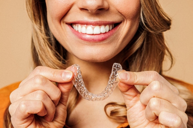 Invisible Teeth Aligners 