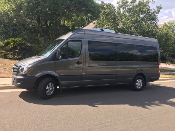 Shuttle Service in AUS Airport - Transportation Star