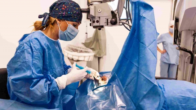 Say Goodbye to Irritation: Explore Advanced Dry Eye Care in Makhamali’s Leading Clinic