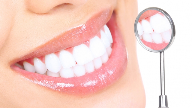 Beyond Aesthetics: The Oral Health Benefits Of Teeth Whitening