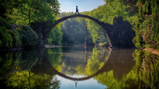 The Evolution of Mental Health Treatment: Then vs. Now