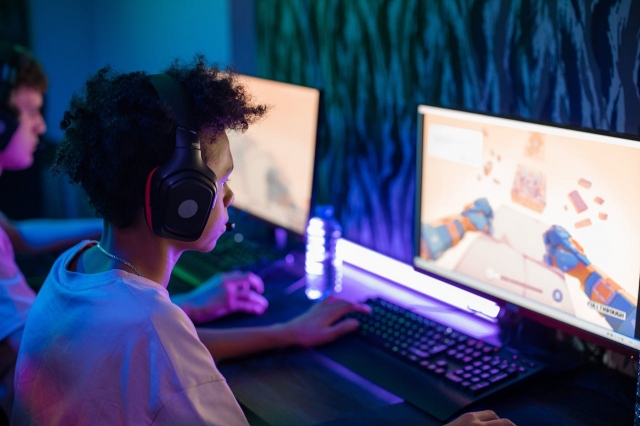 Can You Really Win Big with Online Color Prediction Games?