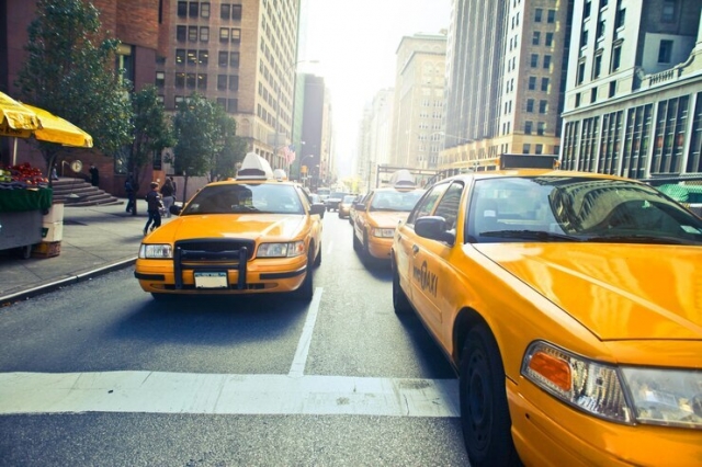 Dandenong Taxi – Reliable Airport & Local Transport 24/7
