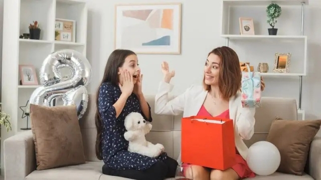 The Ultimate Guide to Give Aways Look What Mom Found: How to Score Free Gifts Easily