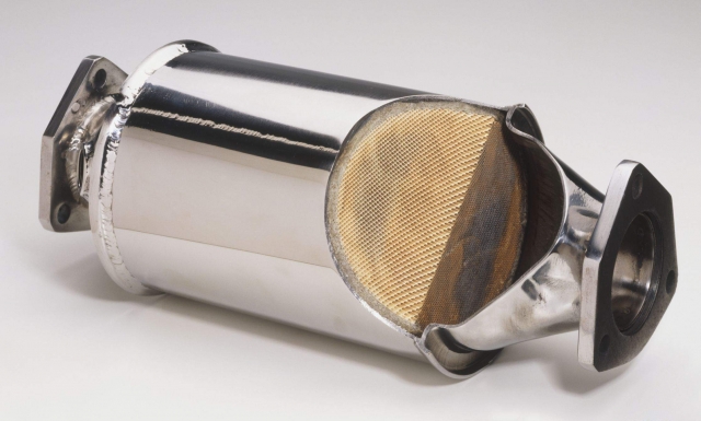 Automotive Catalytic Converter Market Size, Trends, and Growth Forecast 2025-2032