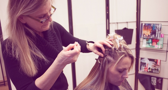 Rebuilding Confidence and Hair: Expert Alopecia Treatment at World Hair Institute