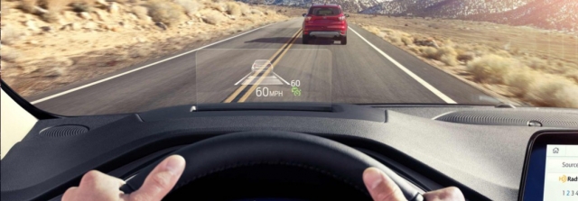 Advanced Innovations and Growth Dynamics in Head Up Display Market