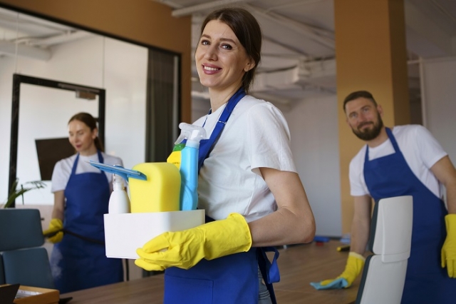 What Influences Office Cleaning Prices in Oxford? A Business Owner’s Guide