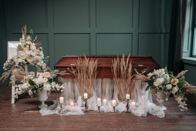 Why More People Choose Without a Ceremony?