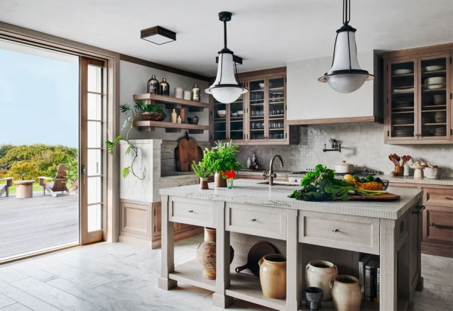 How to Design a Custom Made Kitchen Island That Fits?