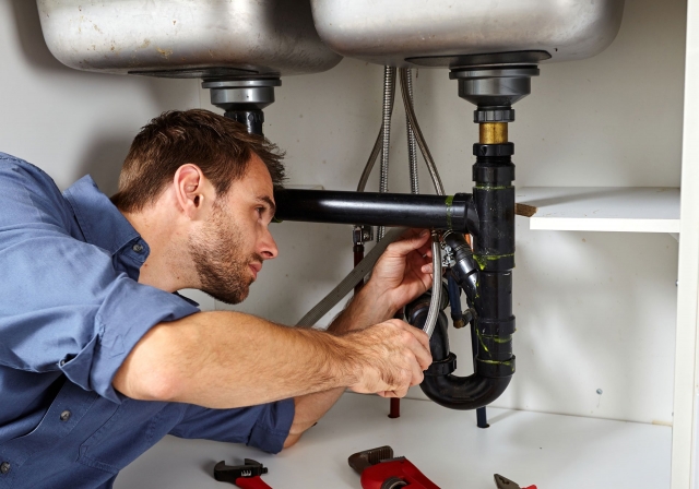 How Much Does It Cost to Plumb a 1000 Square Foot House
