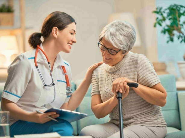 Compassion in Action: The Vital Role of Dementia Caregivers in Oxnard, CA