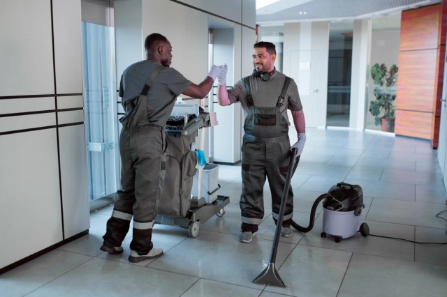 Dubai's Pristine Spaces Why Professional Cleaning Matters