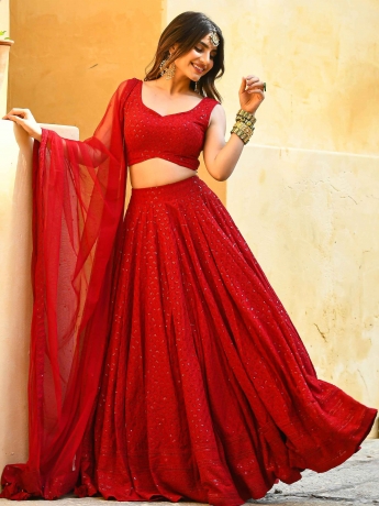 Red Lehenga Choli and Green Lehenga Choli: A Bridal Journey