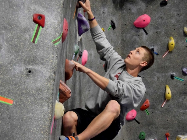 Reaching New Heights: Why a Climbing Wall in Mt Pleasant SC Is Your Family’s Next Adventure at Sky Zone Charleston