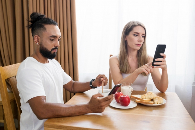 What Is “Future Faking” in Dating and How to Recognize It Early?