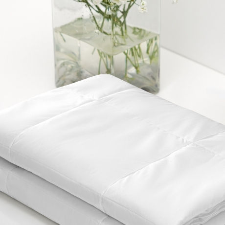 Elevating Hospitality Standards: The Role of a Premier Hotel Linen Distributor