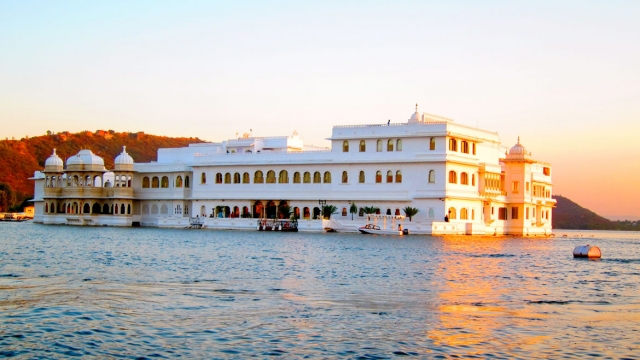 Unveiling Rajasthan: A 12-Night Trip into Nature and History