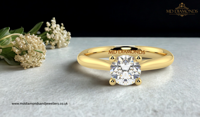 How to Choose the Perfect Engagement Ring in the UK: Style, Budget & Diamond Tips