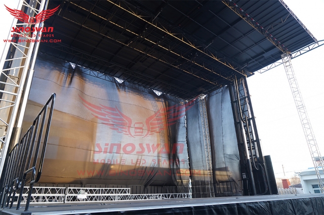 Mobile Stage for Fitness Events: Transforming Outdoor Experiences