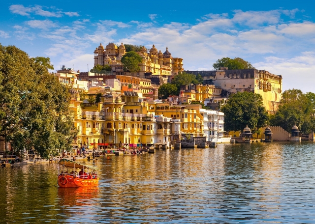 Is City Palace the Best Fort to Visit in Udaipur?