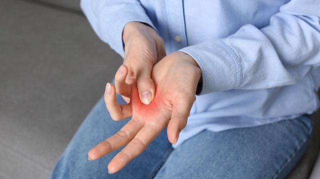 Trigger Finger: Causes, Symptoms, and Treatment Options