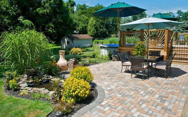 5 Smart Ways to Use Belgium Block Curbing in Your Morristown Garden